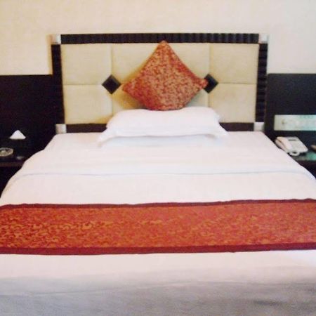 Fu Xin Long Hotel Шэньчжэнь Экстерьер фото