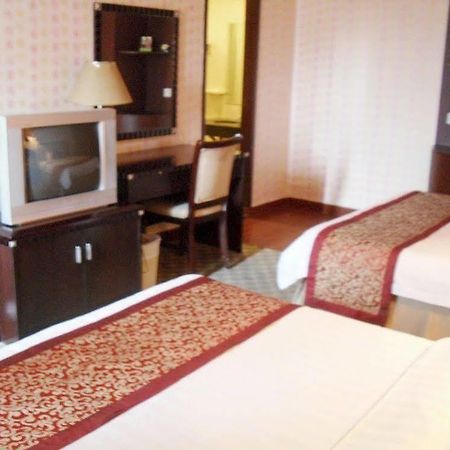 Fu Xin Long Hotel Шэньчжэнь Экстерьер фото