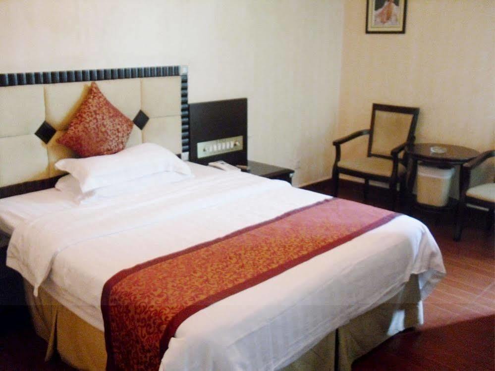 Fu Xin Long Hotel Шэньчжэнь Экстерьер фото